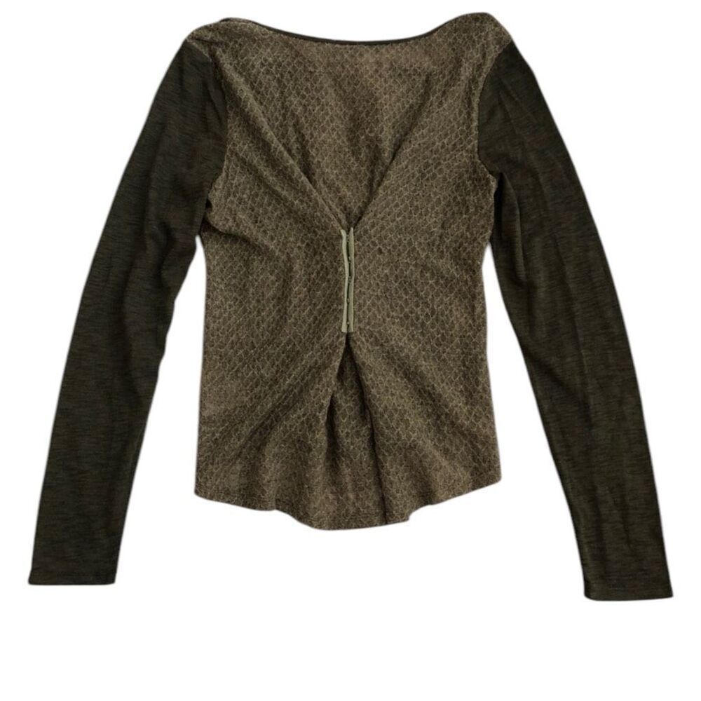 Miss Me Small Long Sleeve Top V-Neck - Picture 5 of 8